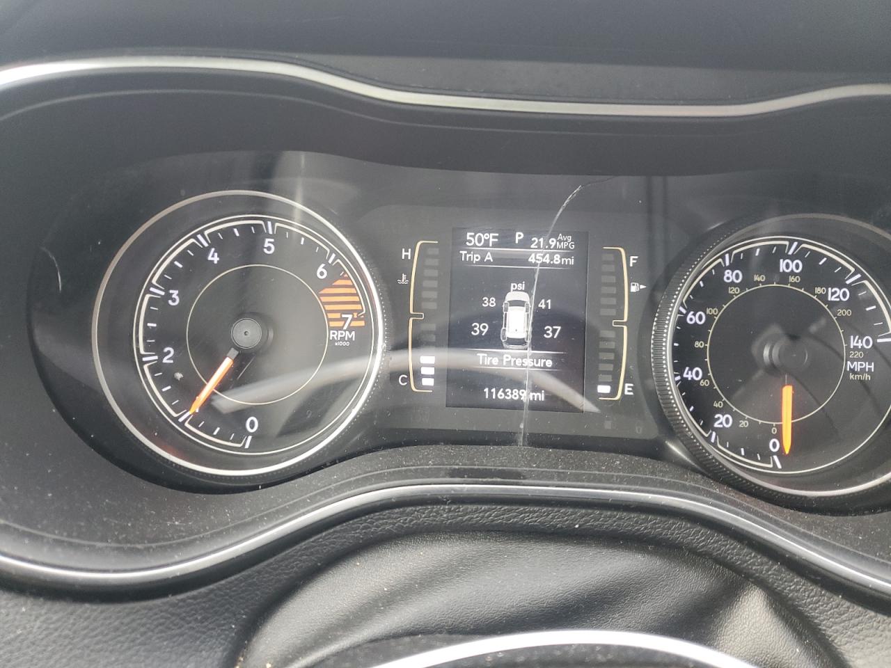 2020 Jeep Cherokee Latitude Plus VIN: 1C4PJLLB6LD614557 Lot: 90953975