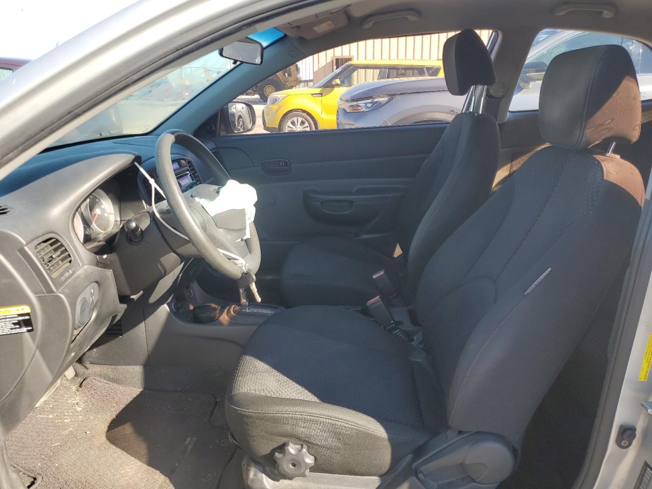 2010 Hyundai Accent Blue VIN: KMHCM3AC0AU160672 Lot: 82205495