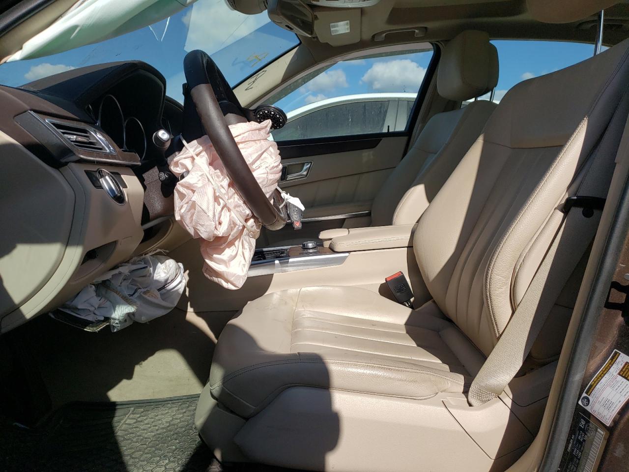 2014 Mercedes-Benz E 350 4Matic VIN: WDDHF8JB3EA883325 Lot: 81685075