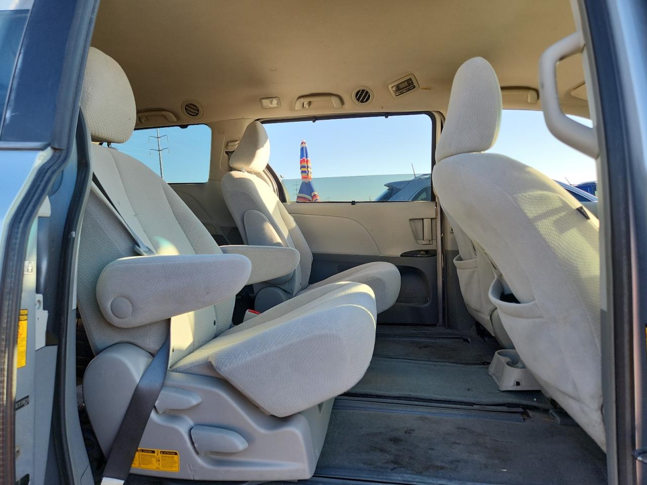 2014 Toyota Sienna Le VIN: 5TDJK3DC3ES088258 Lot: 82543065