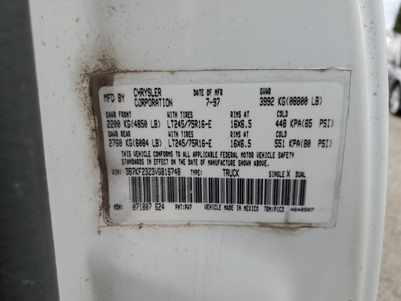 1997 Dodge Ram 2500 VIN: 3B7KF23Z3VG816748 Lot: 85369485