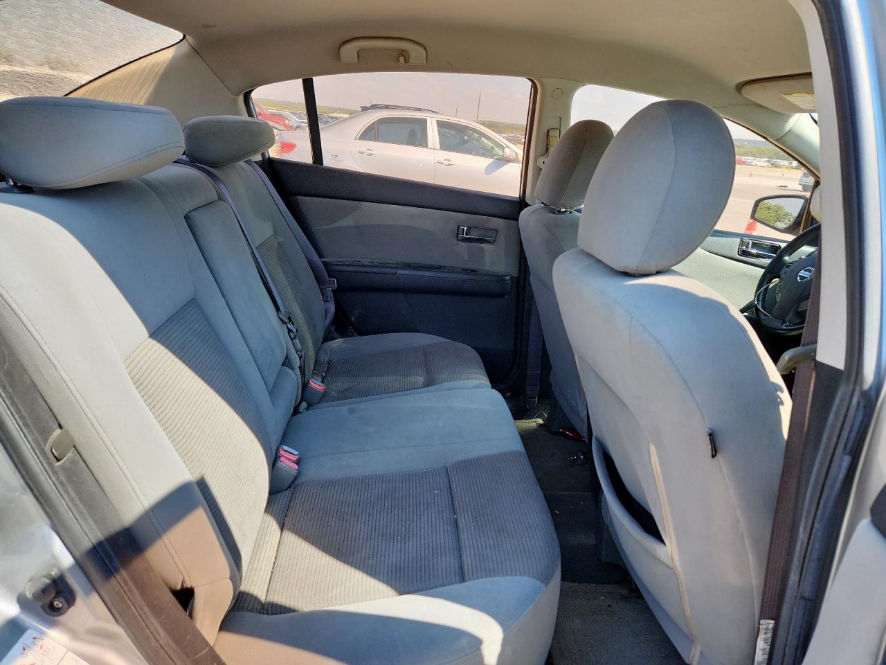 2011 Nissan Sentra 2.0 VIN: 3N1AB6AP8BL722094 Lot: 84303995