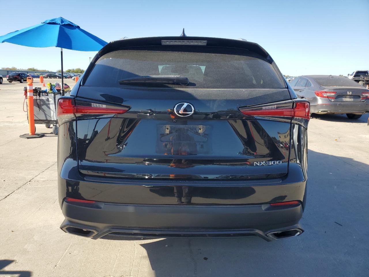 2019 Lexus Nx 300 Base VIN: JTJYARBZ1K2137811 Lot: 86695135