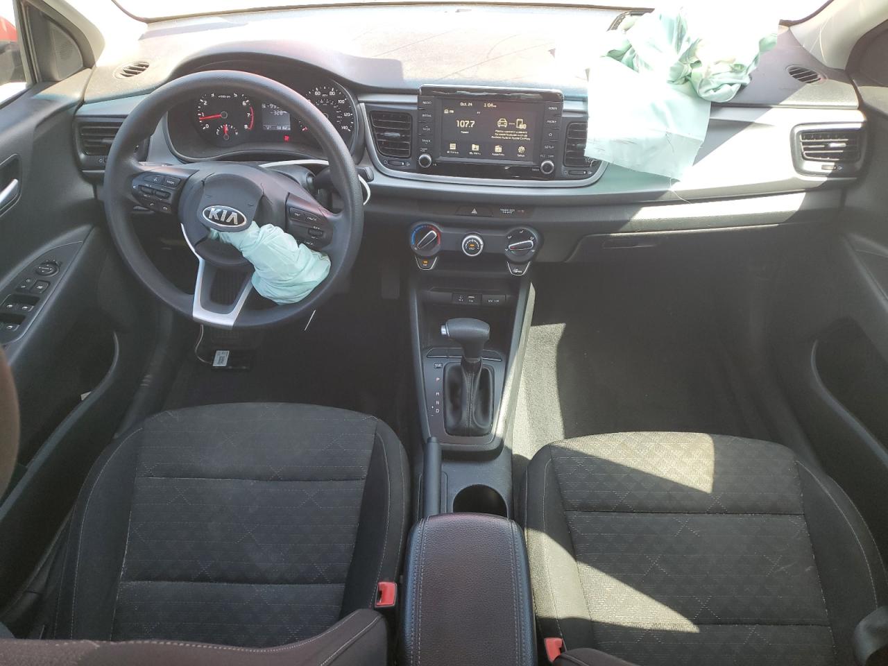 2020 Kia Rio Lx VIN: 3KPA24AD7LE354858 Lot: 90119595