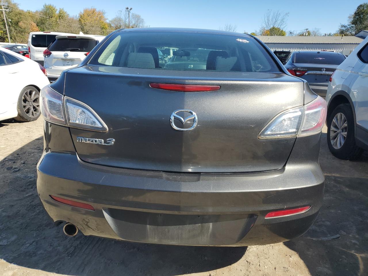 2011 Mazda 3 I VIN: JM1BL1VG8B1446762 Lot: 86851175