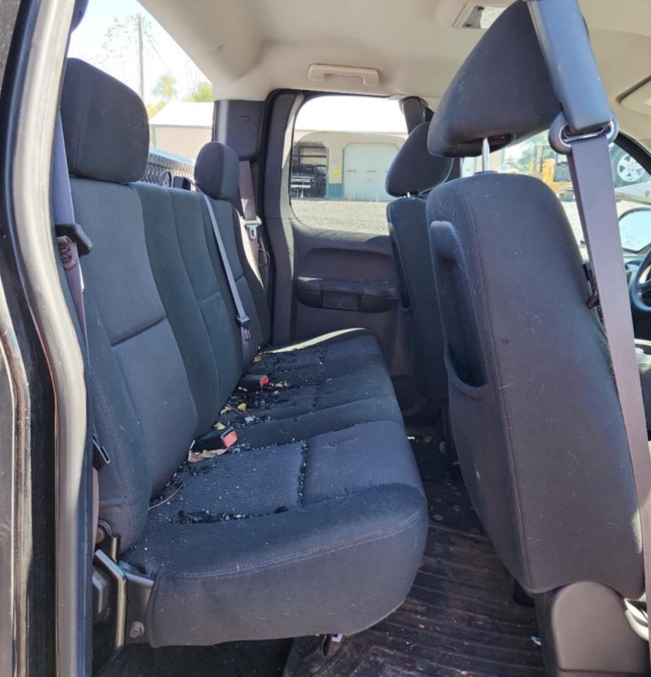 2011 Chevrolet Silverado C1500 Ls VIN: 1GCRCREA4BZ443352 Lot: 85727885