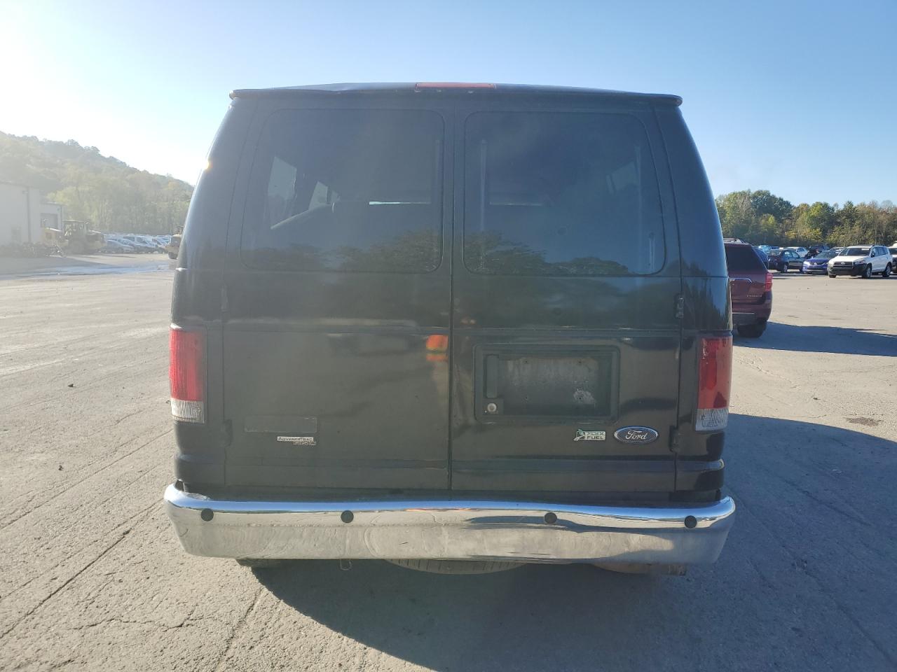 2011 Ford Econoline E350 Super Duty Wagon VIN: 1FBNE3BL6BDB10888 Lot: 85581125