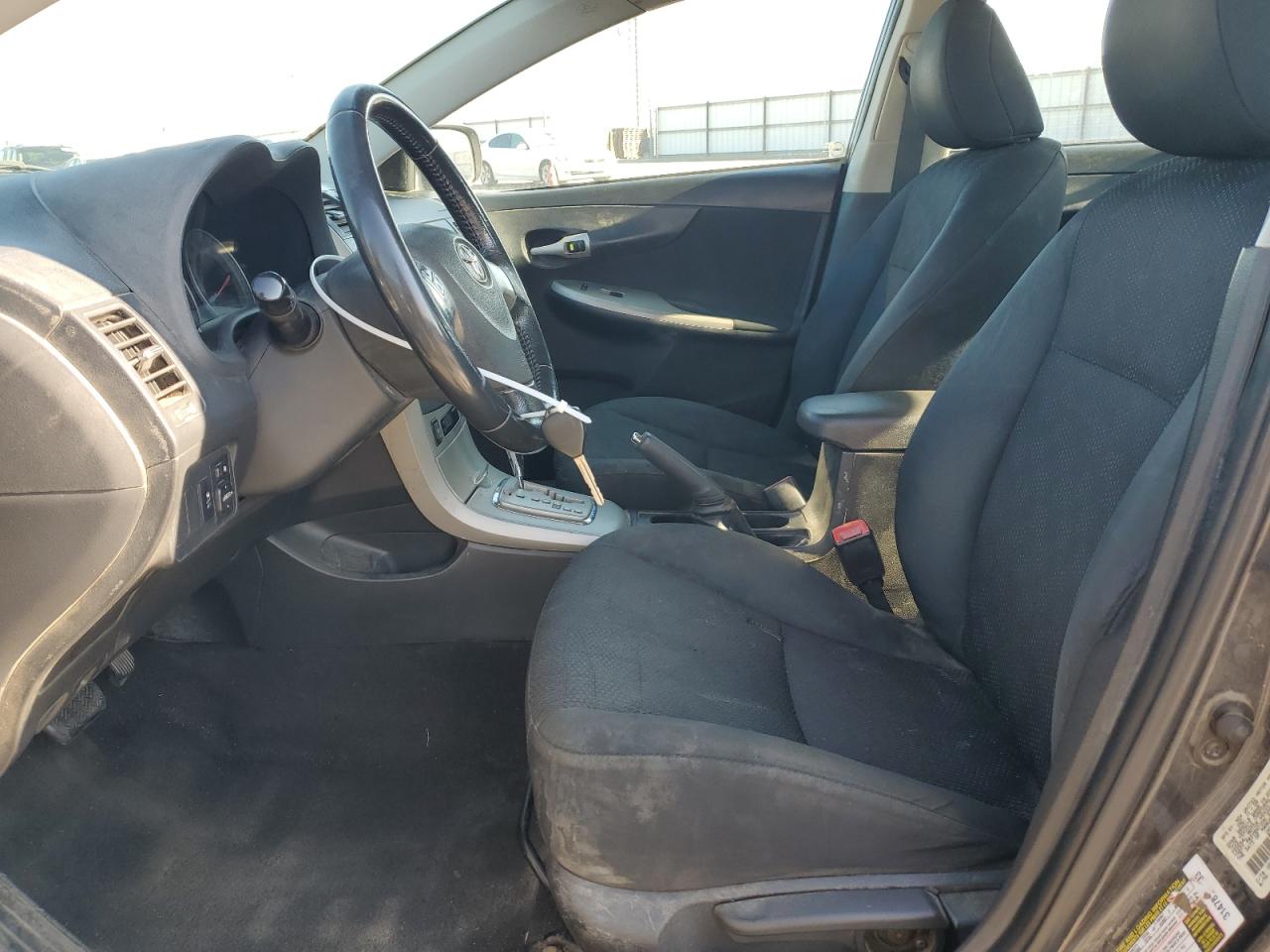 2010 Toyota Corolla Base VIN: 1NXBU4EE2AZ282057 Lot: 87062855