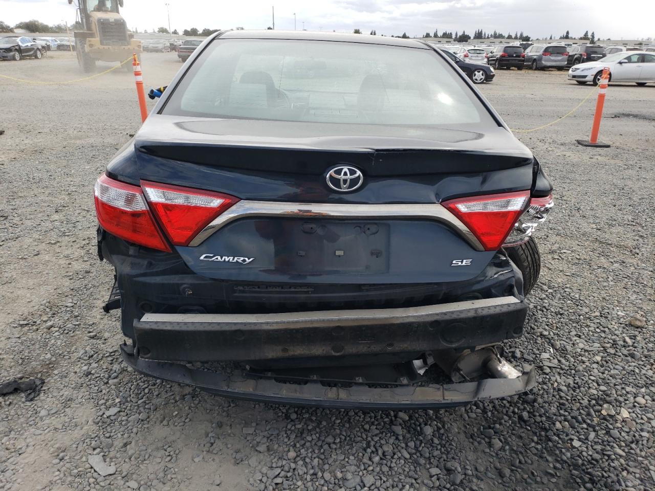 2016 Toyota Camry Le VIN: 4T1BF1FKXGU556546 Lot: 82374065