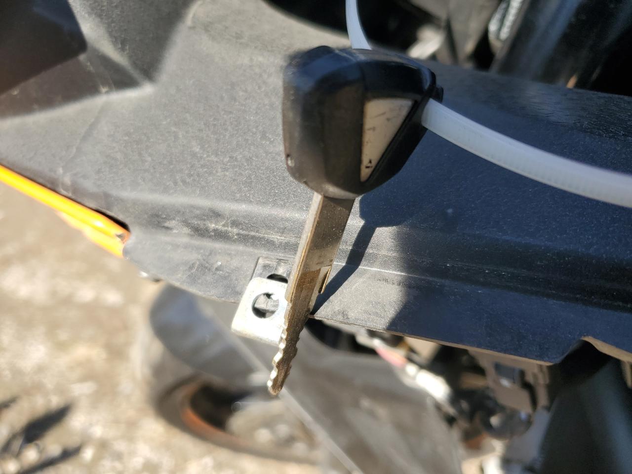 2019 Kawasaki Ex650 F VIN: JKAEXEK12KDA35250 Lot: 85854055