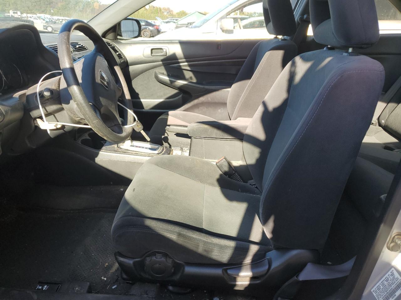 2005 Honda Civic Lx VIN: 1HGEM22585L004528 Lot: 82373055