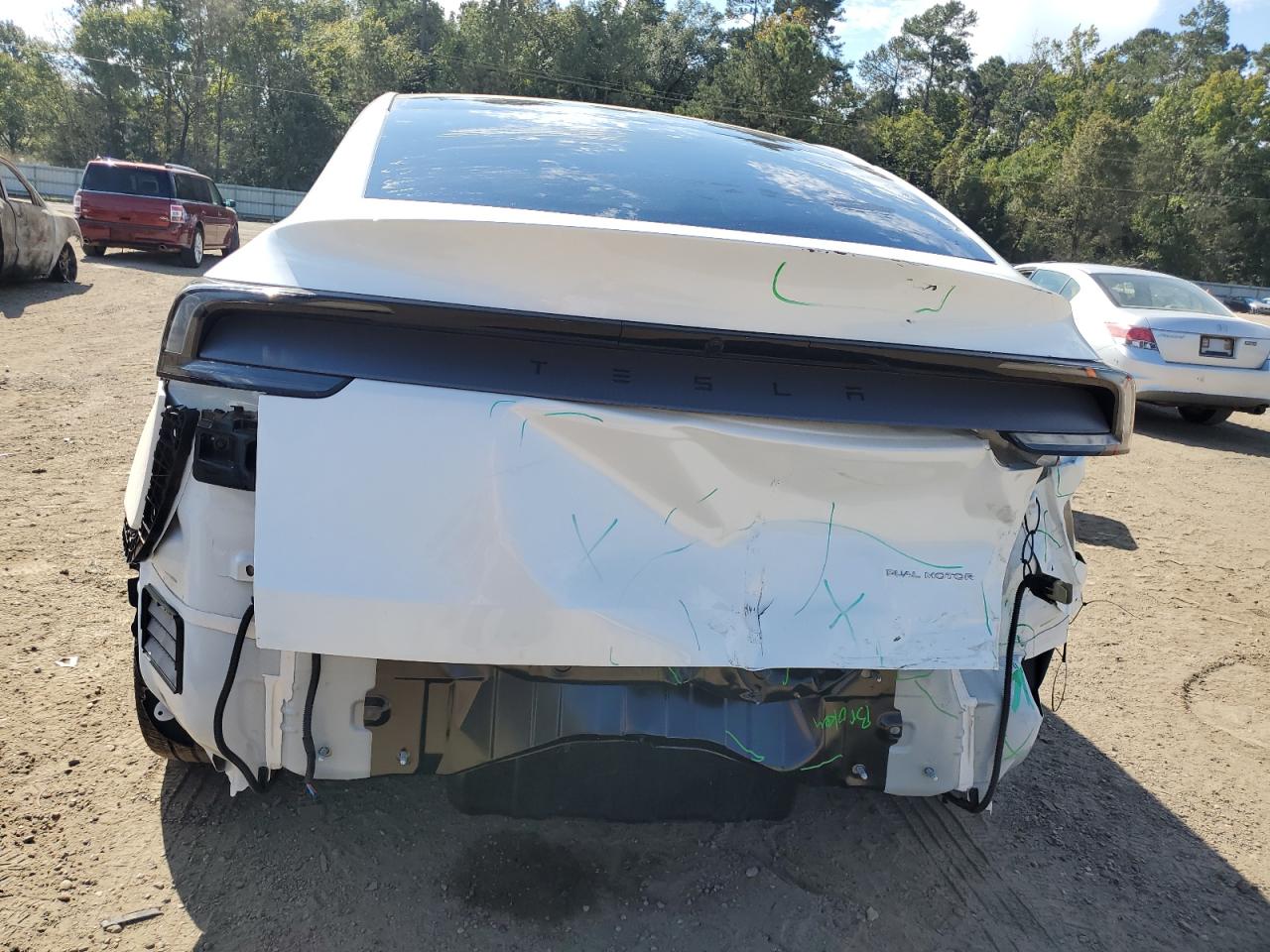 2026 Tesla Model Y VIN: 7SAYGDEE3TA449107 Lot: 82546455