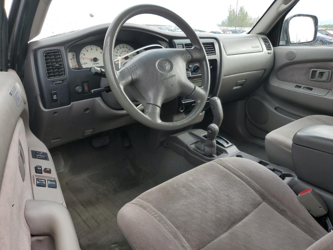 2004 Toyota Tacoma Xtracab VIN: 5TEWN72N44Z310476 Lot: 84521845