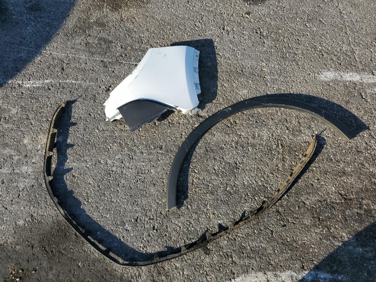 2016 Buick Encore VIN: KL4CJASB5GB637621 Lot: 85518625