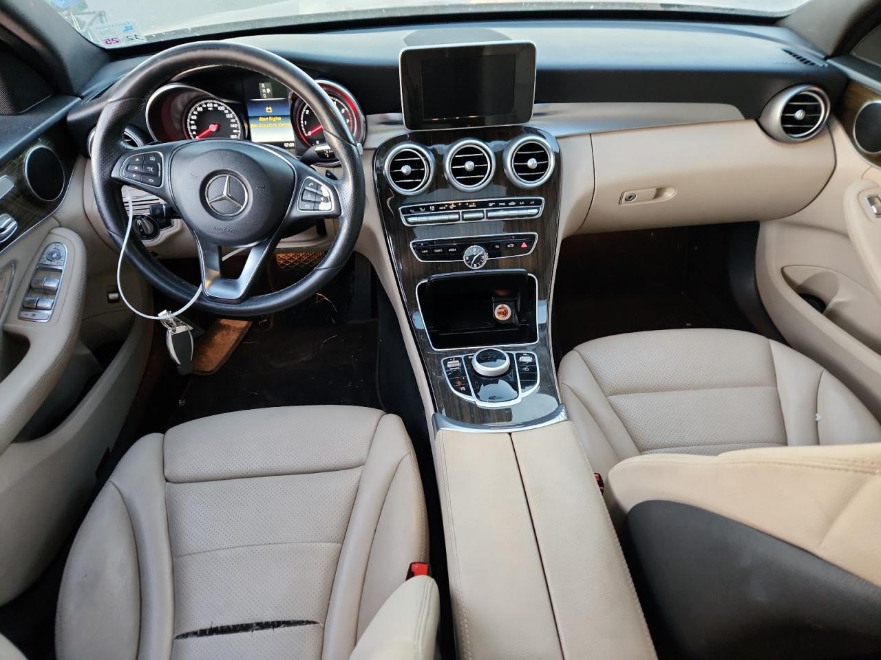 2018 Mercedes-Benz C 300 VIN: 55SWF4JBXJU246037 Lot: 82549015