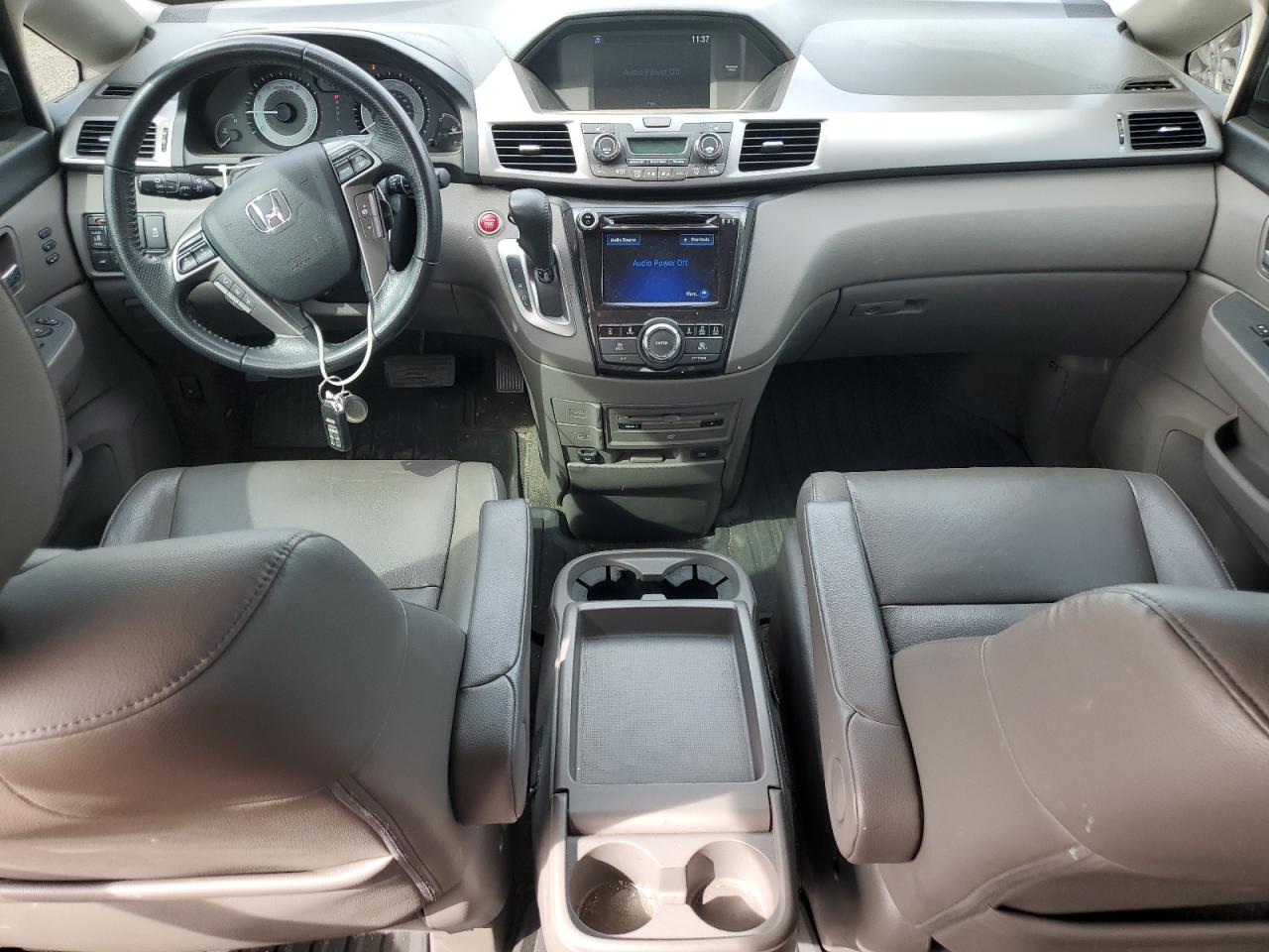 2016 Honda Odyssey Touring VIN: 5FNRL5H94GB003610 Lot: 81947045