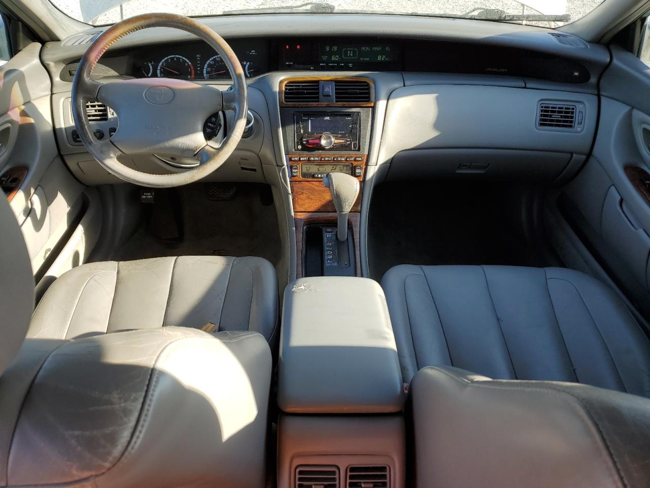 2001 Toyota Avalon Xl VIN: 4T1BF28BX1U195068 Lot: 81995965