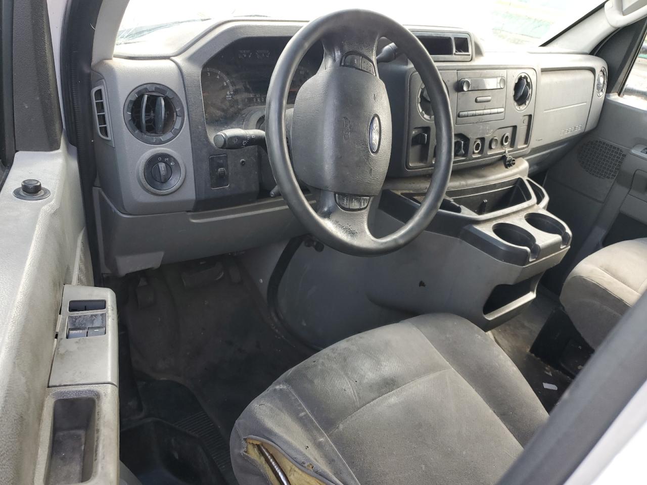 2010 Ford Econoline E150 Van VIN: 1FTNE1EW5ADA69724 Lot: 85286095