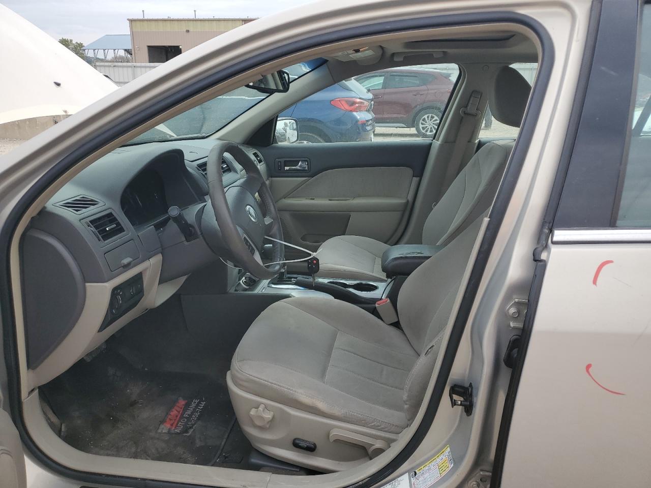 2010 Mercury Milan VIN: 3MEHM0HA9AR637442 Lot: 86475185