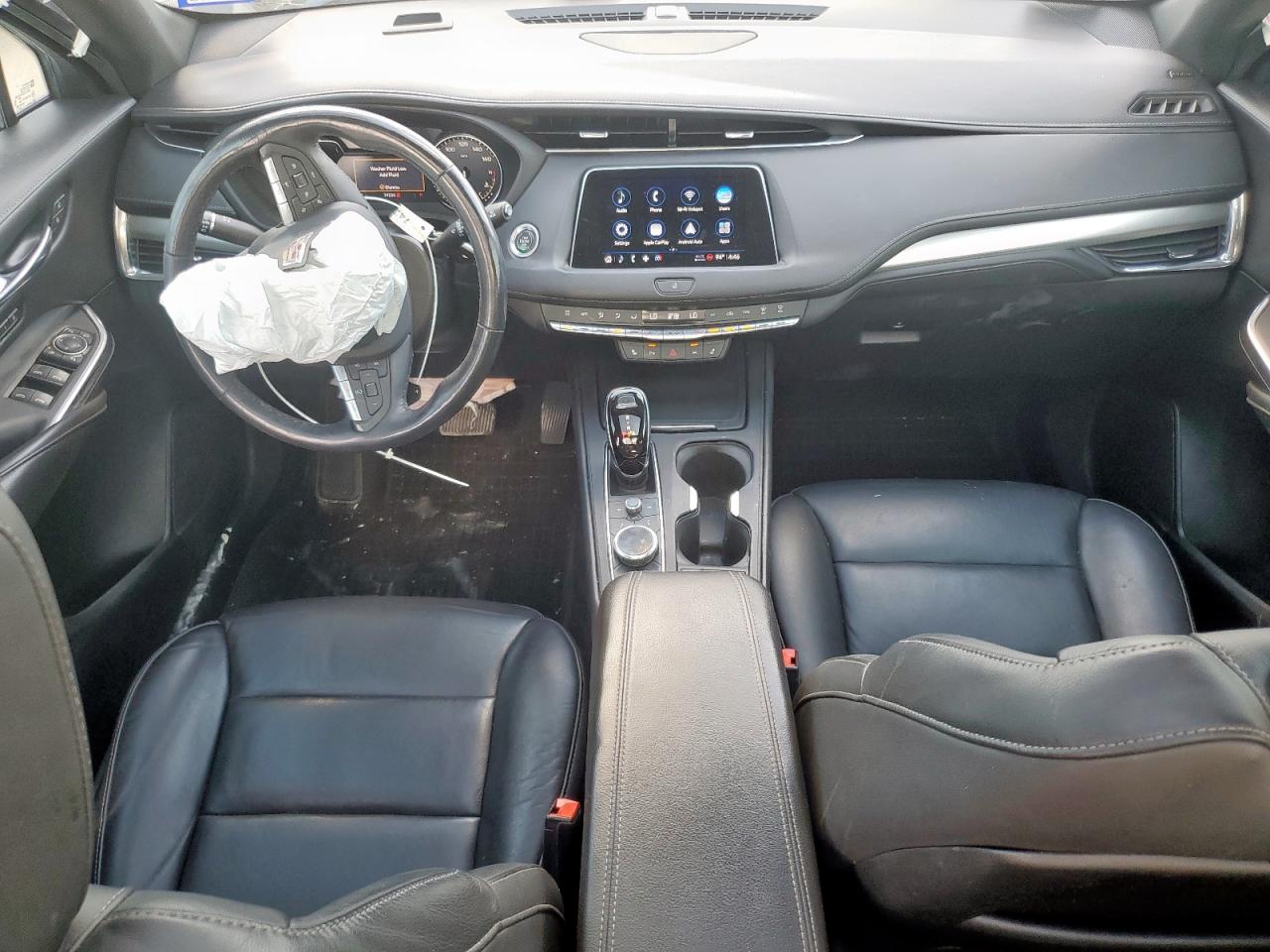 2022 Cadillac Xt4 Premium Luxury VIN: 1GYFZCR40NF105398 Lot: 85189695