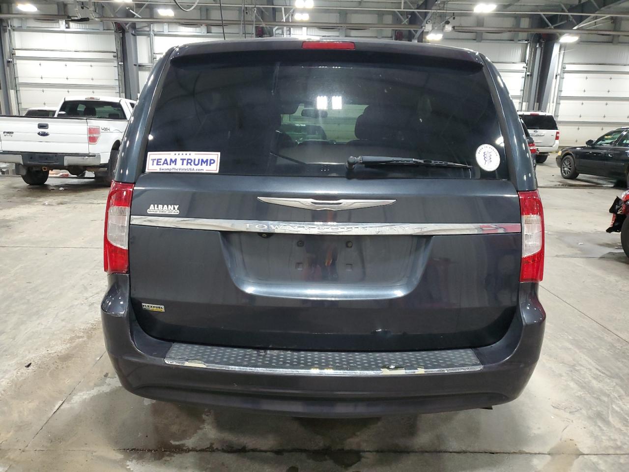 2014 Chrysler Town & Country Touring VIN: 2C4RC1BG4ER325262 Lot: 90451575