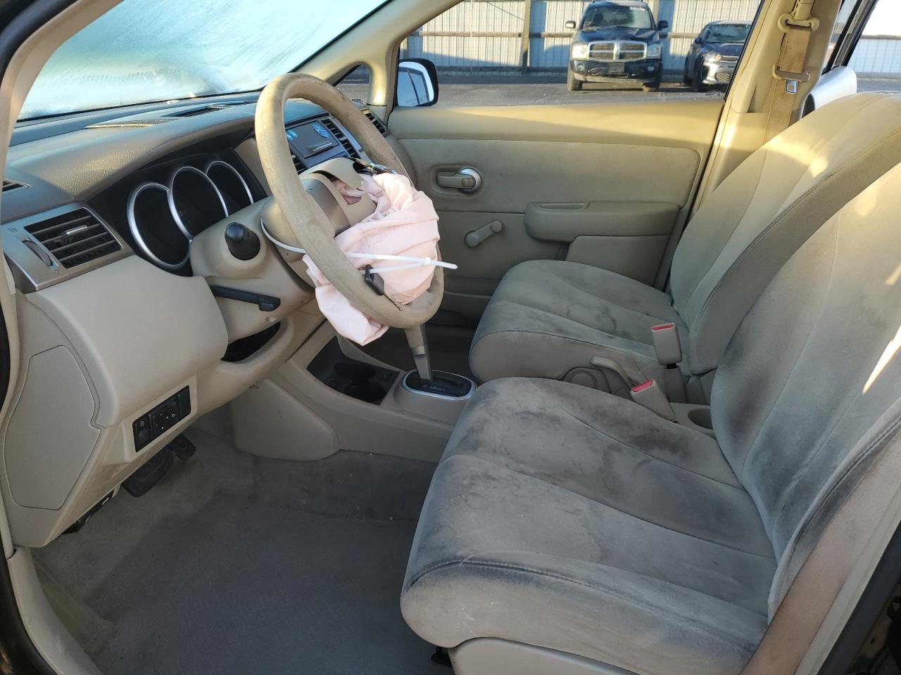 2009 Nissan Versa S VIN: 3N1BC13E29L370222 Lot: 87461825