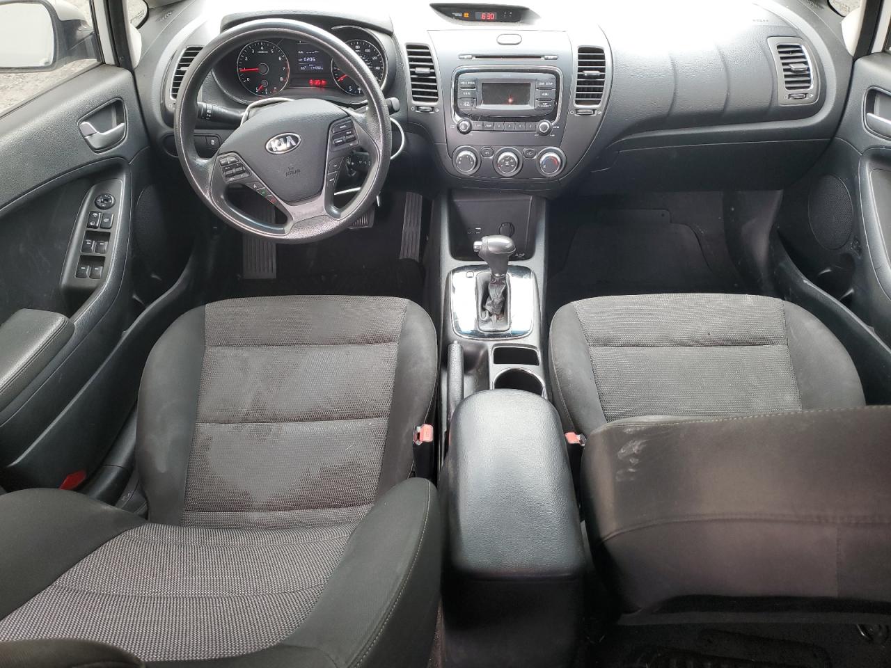 2018 Kia Forte Lx VIN: 3KPFK4A70JE247275 Lot: 82467535