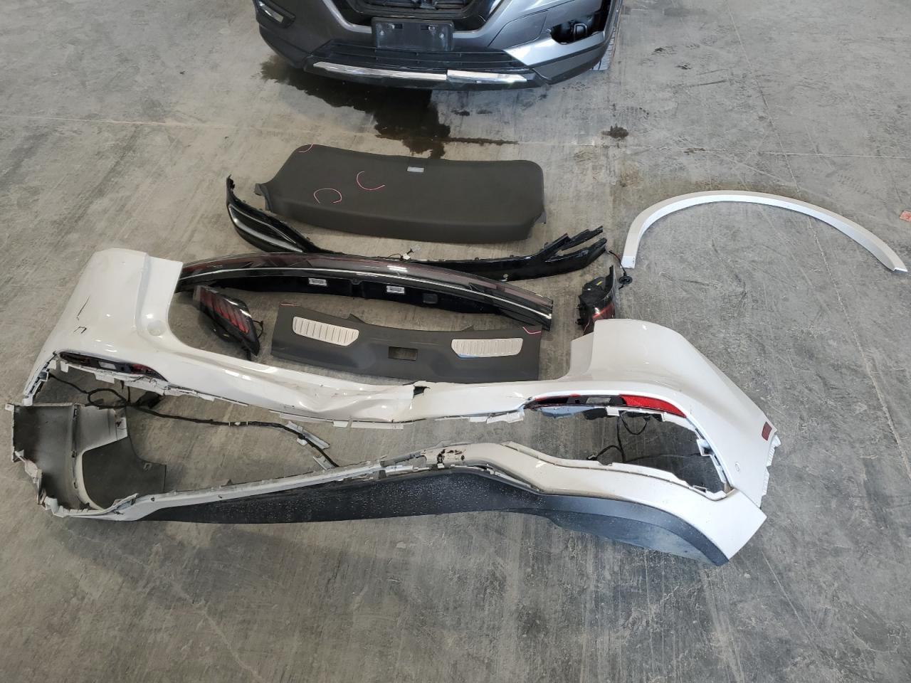 2024 Lincoln Nautilus Reserve VIN: 5LMPJ8KA1RJ782860 Lot: 84974385