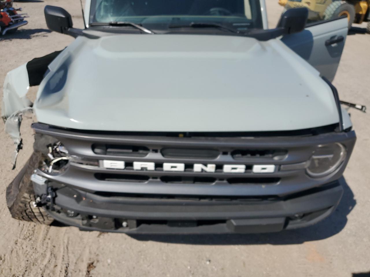 2023 Ford Bronco Base VIN: 1FMDE5DH6PLB56855 Lot: 84615065