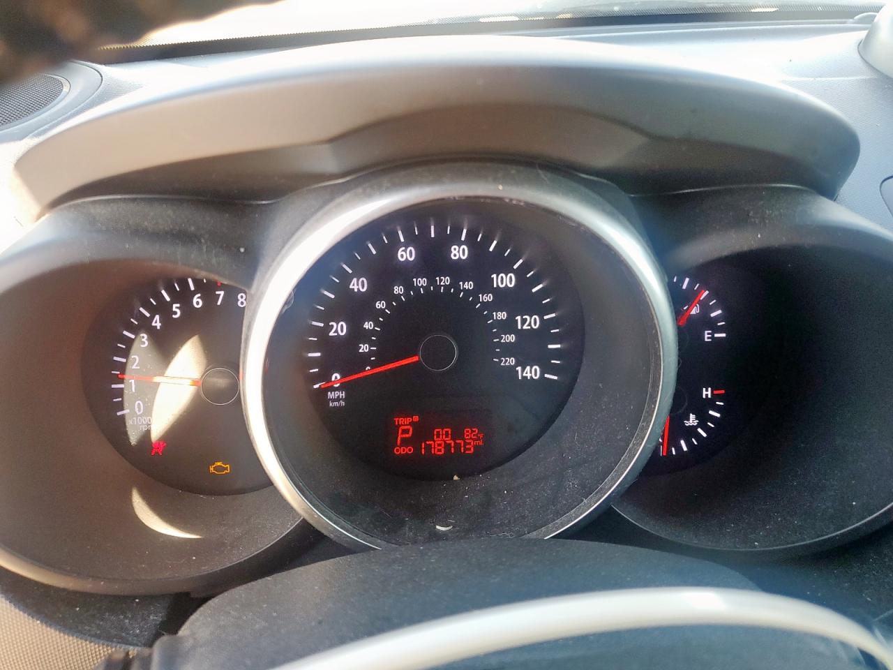 2012 Kia Soul + VIN: KNDJT2A60C7380706 Lot: 81823585