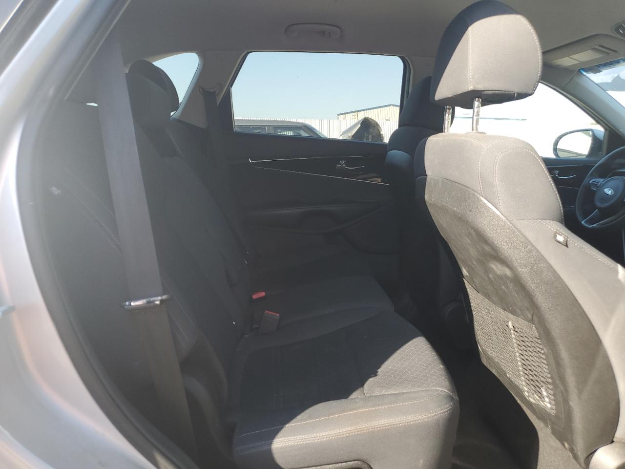 2018 Kia Sorento Lx VIN: 5XYPGDA35JG430547 Lot: 84796975
