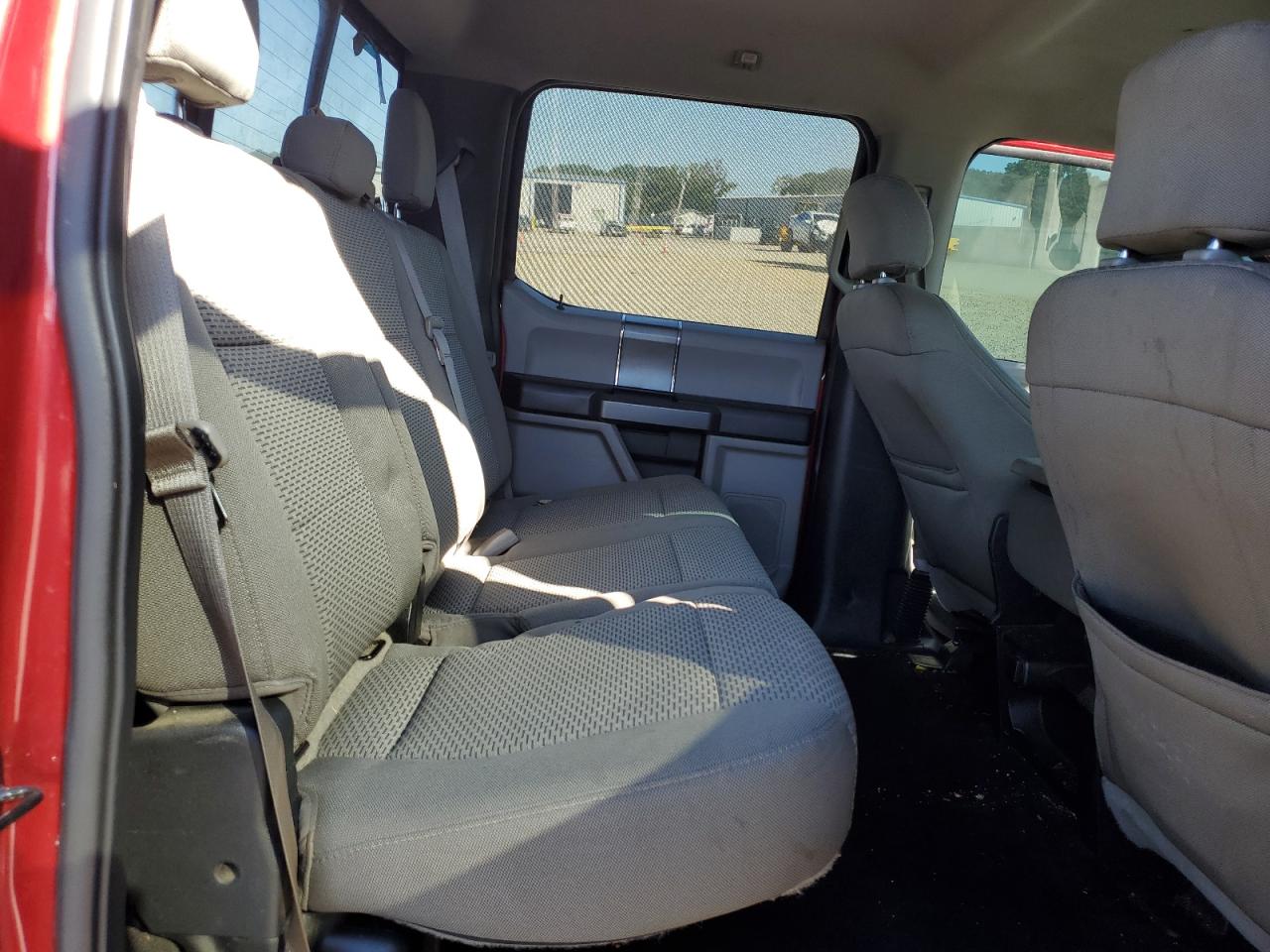 2015 Ford F150 Supercrew VIN: 1FTEW1CG5FFA41989 Lot: 87293325