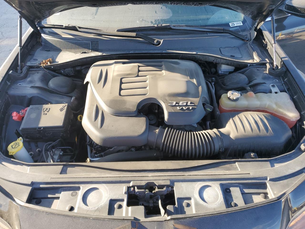 2013 Chrysler 300 S VIN: 2C3CCABG0DH518684 Lot: 82187535