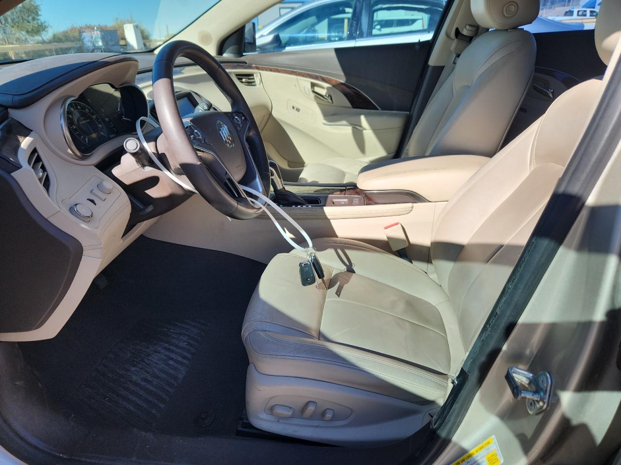 2016 Buick Lacrosse Sport Touring VIN: 1G4G45G39GF204654 Lot: 82726175