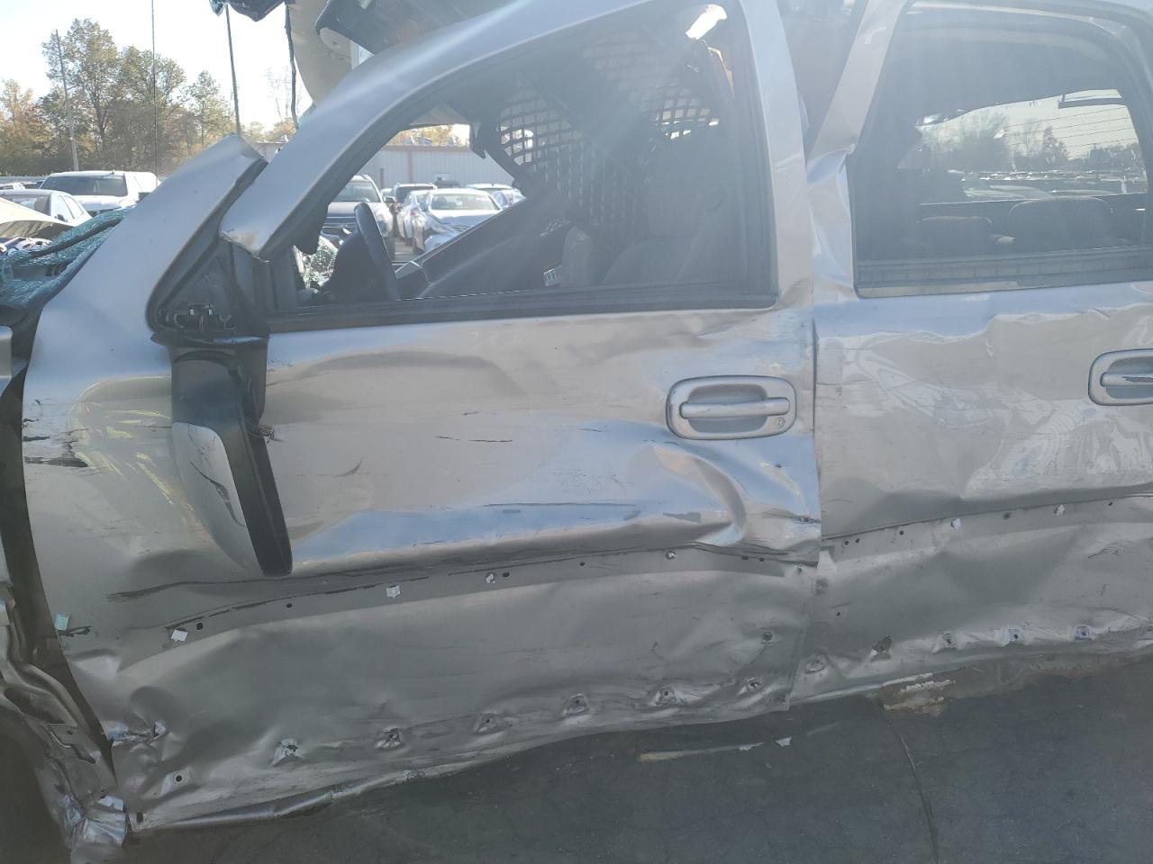 2004 Chevrolet Avalanche C1500 VIN: 3GNEC12T94G204072 Lot: 89855265