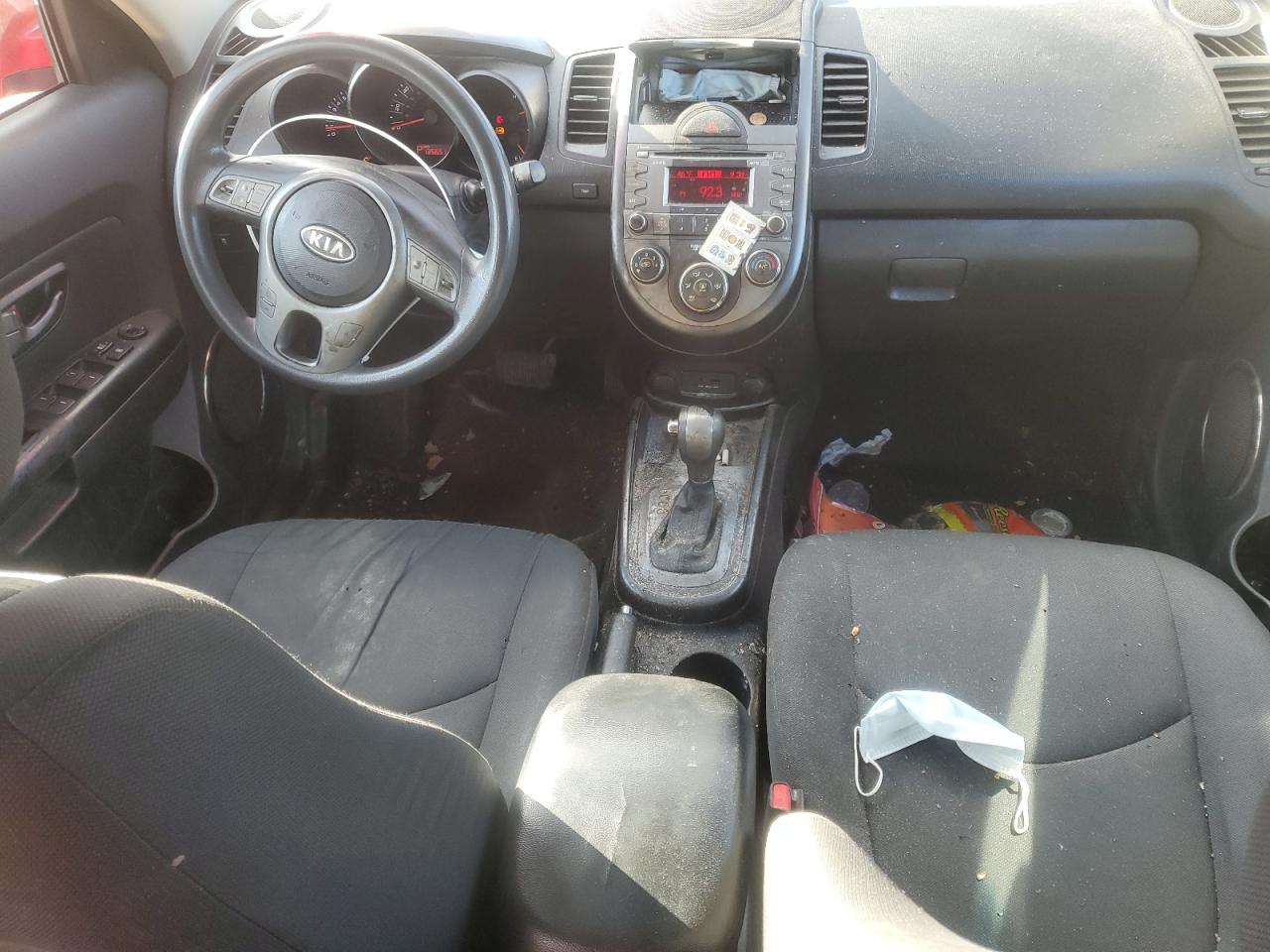 2011 Kia Soul + VIN: KNDJT2A20B7235015 Lot: 86095145