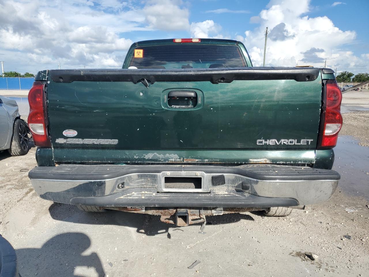 2005 Chevrolet Silverado C1500 VIN: 2GCEC19V051329357 Lot: 82290765