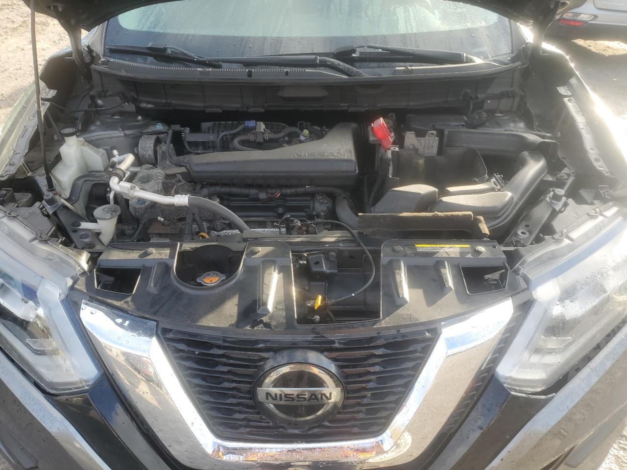 2018 Nissan Rogue S VIN: JN8AT2MV2JW329735 Lot: 86145275