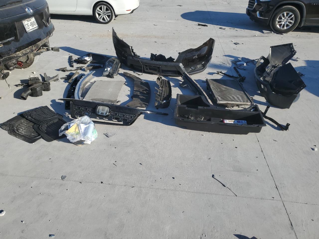 2020 Honda Passport Sport VIN: 5FNYF7H26LB000283 Lot: 82417075