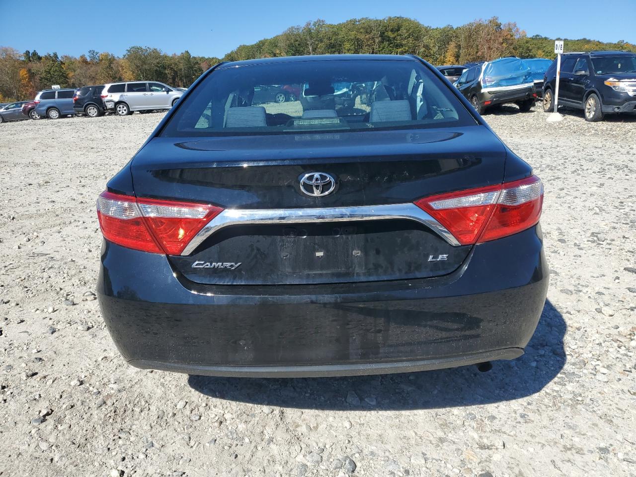 2015 Toyota Camry Le VIN: 4T4BF1FKXFR497910 Lot: 82289385