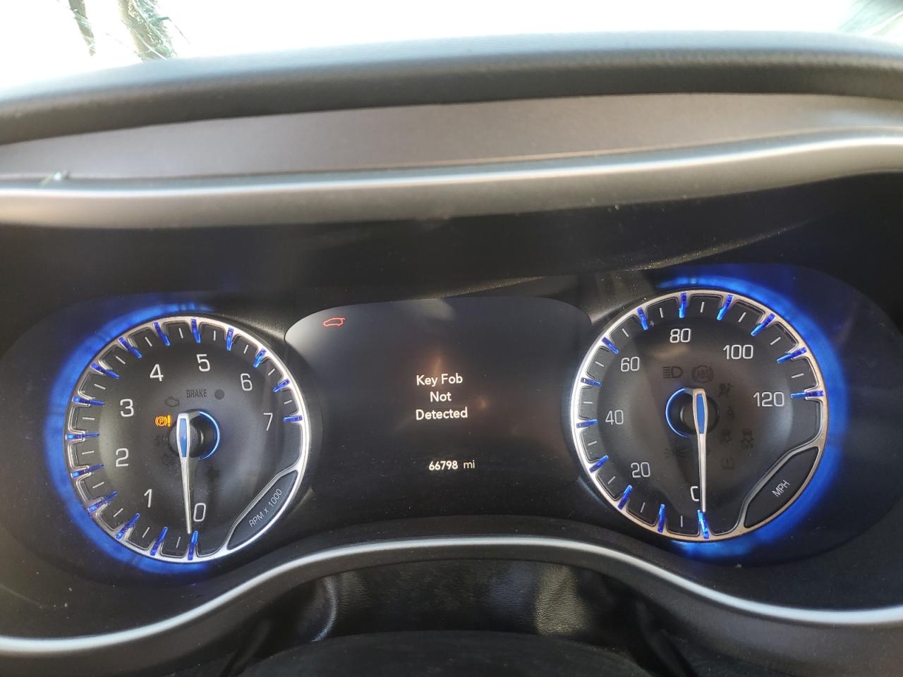 2021 Chrysler Pacifica Touring L VIN: 2C4RC1BG5MR585359 Lot: 86778955