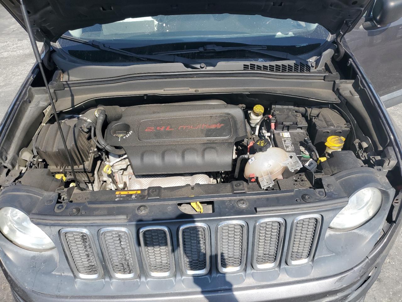 2016 Jeep Renegade Sport VIN: ZACCJAAT2GPD73229 Lot: 82233675