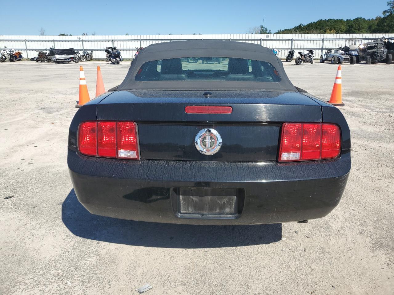 2007 Ford Mustang VIN: 1ZVHT84N275328528 Lot: 86309805
