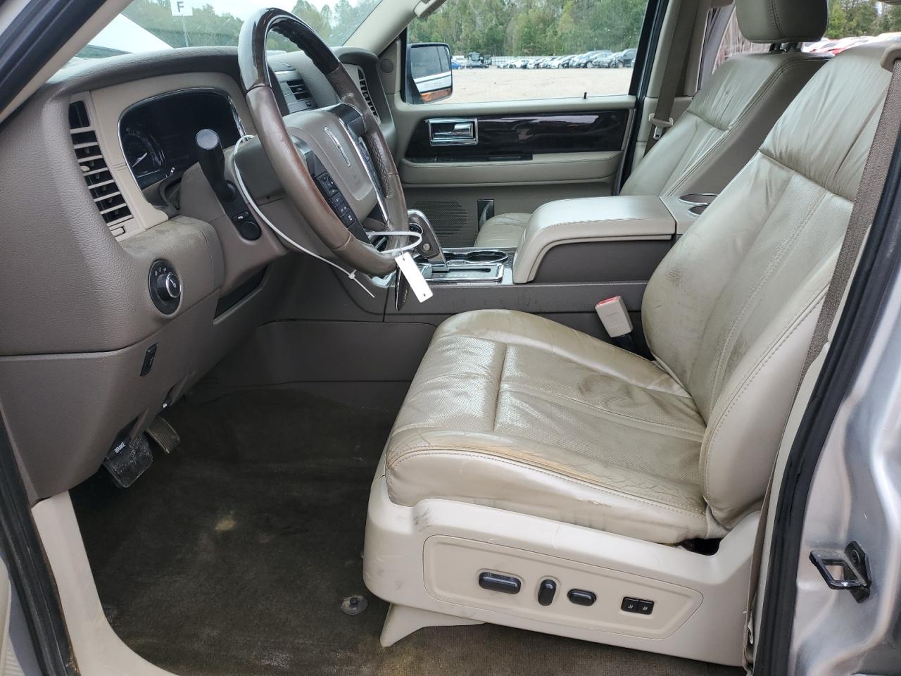 2015 Lincoln Navigator VIN: 5LMJJ2HT9FEJ04034 Lot: 82417495