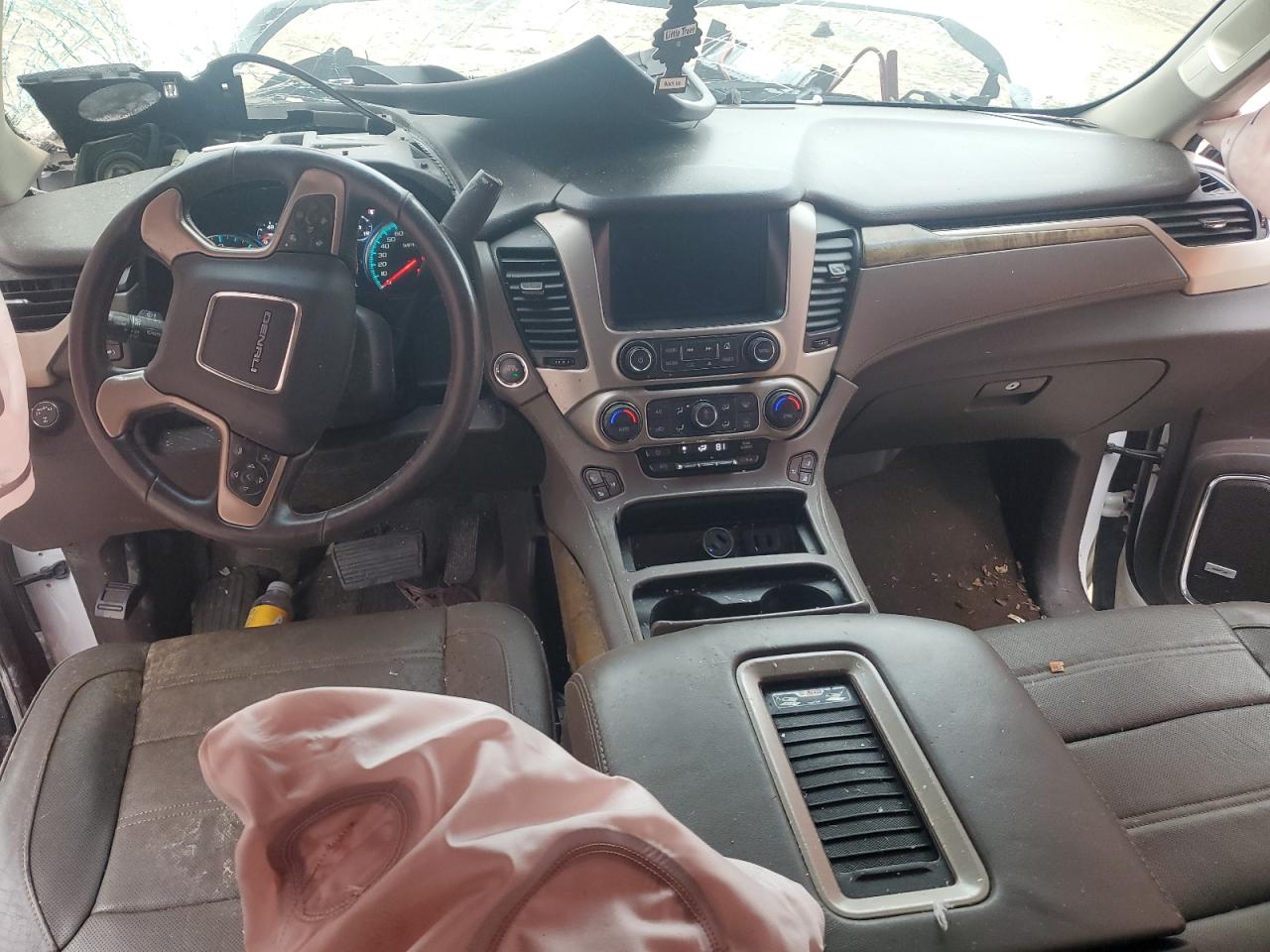 2017 GMC Yukon Denali VIN: 1GKS2CKJ8HR388830 Lot: 90022495