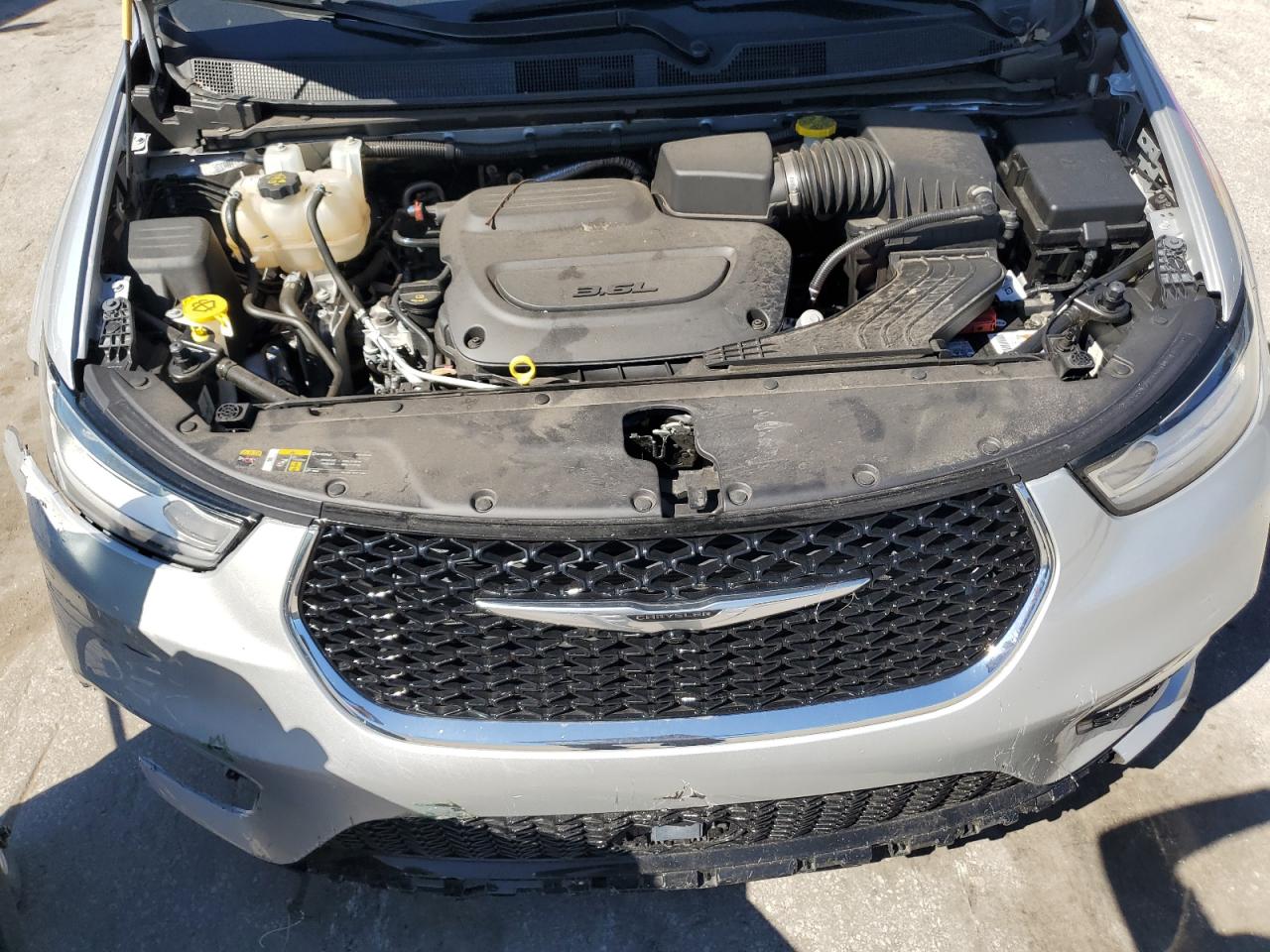 2024 Chrysler Pacifica Touring VIN: 2C4RC1FG8RR140924 Lot: 86516775