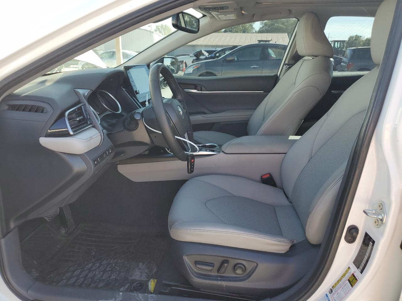 2024 Toyota Camry Xle VIN: 4T1F11BK0RU119597 Lot: 82198605