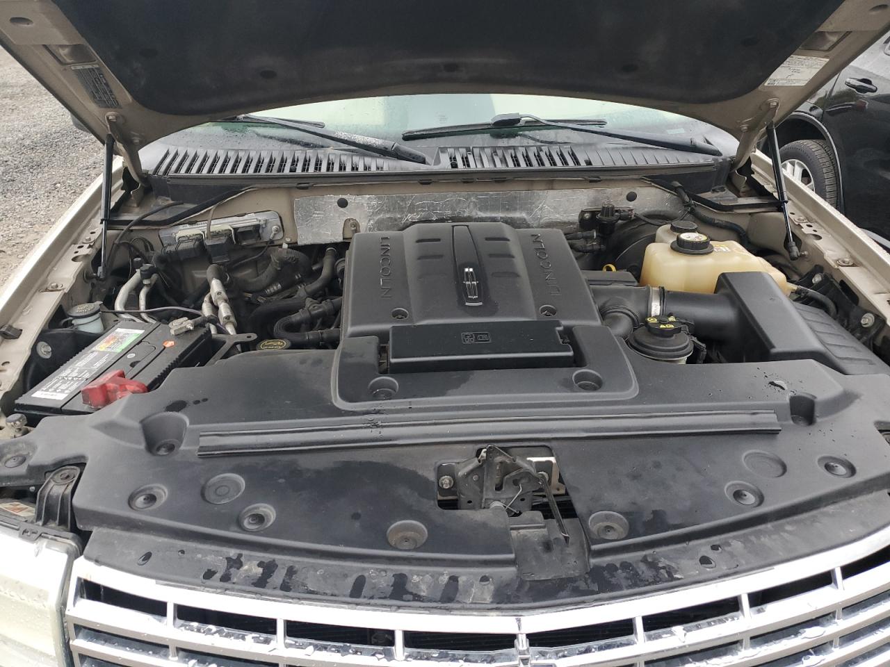 2007 Lincoln Navigator VIN: 5LMFU27587LJ04975 Lot: 86279825