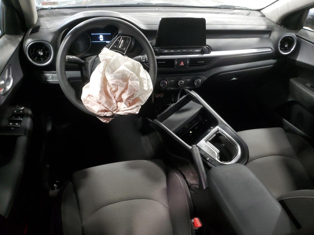 2023 Kia Forte Lx VIN: 3KPF24AD4PE606576 Lot: 90080895