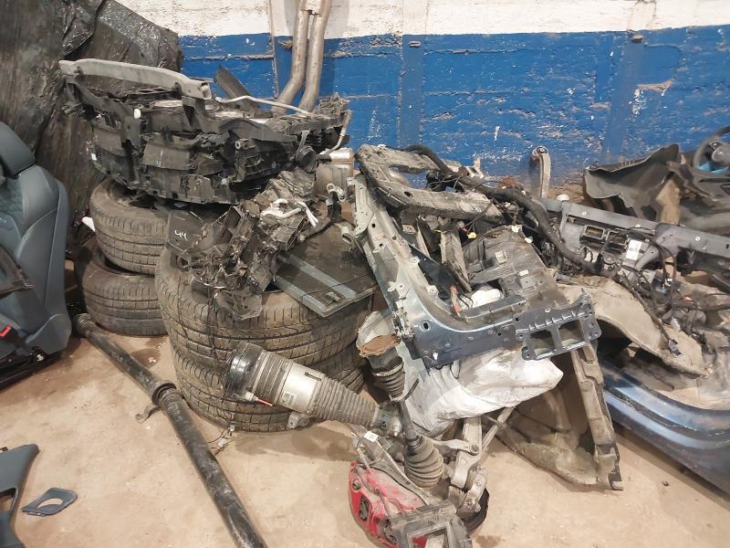 2022 BENTLEY BENTAYGA V